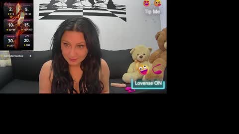 Snapshot of lissa_chriss chatting on 1, 2, 2025 Cleopatra online show from 1, 2, 2025