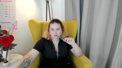 Snapshot of lissa_jamess chatting on 26, 11, 2025 Lissa online show from 26, 11, 2025