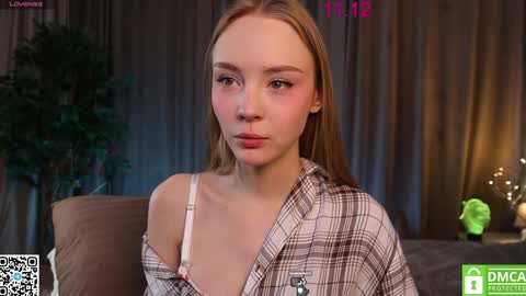 your Liza again. Next stream Dec. 1  at 2 or 3  GMT online show from 11, 12, 2024