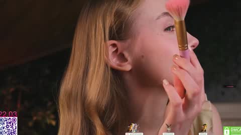 your Liza again. Next stream Dec. 1  at 2 or 3  GMT online show from 22, 3, 2026