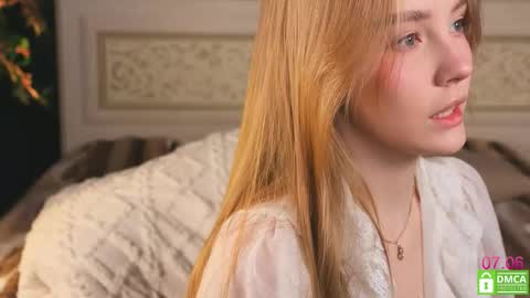 Snapshot of lissa_meooow chatting on 7, 6, 2026 your Liza again. Next stream Dec. 1 at 2 or 3 GMT online show from 7, 6, 2026