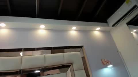 lissaharris online show from 1, 2, 2026