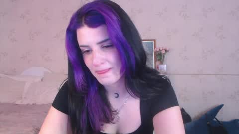 Alice Dont forget to thumbs up its very important  online show from 16, 4, 2026