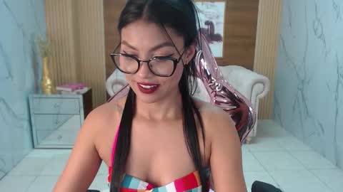 Snapshot of lissandra_s chatting on 19, 9, 2025 lissandra_s online show from 19, 9, 2025