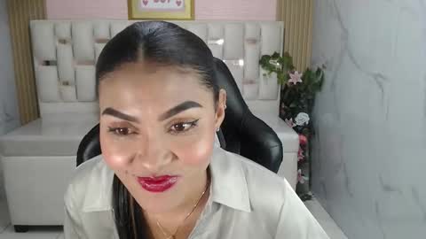 Snapshot of lissandra_s chatting on 20, 11, 2025 lissandra_s online show from 20, 11, 2025