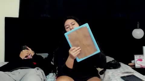 Natalia and alejandro online show from 10, 10, 2025