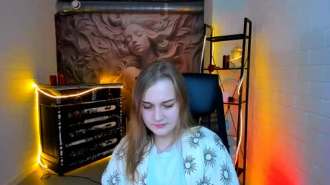 Lissa Telor online show from 6, 6, 2026