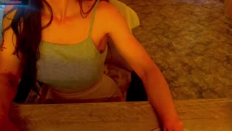 Snapshot of lisstaylor chatting on 1, 10, 2025 Liss online show from 1, 10, 2025