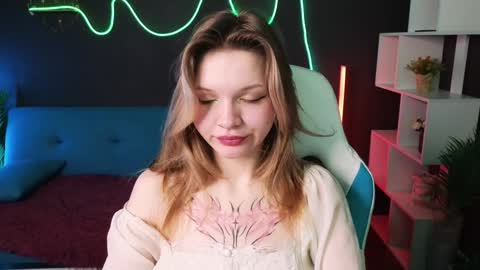 Lena online show from 5, 2, 2025