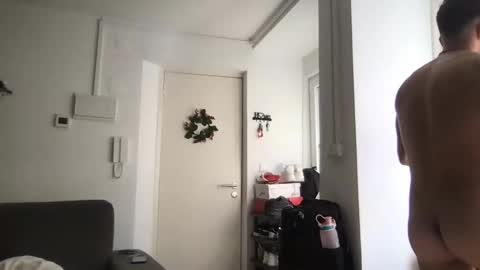 Snapshot of litlelover chatting on 5, 4, 2026 litlelover online show from 5, 4, 2026