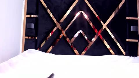 Ashley online show from 28, 11, 2025