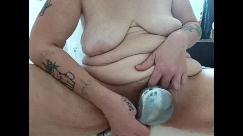 Snapshot of littlcuddlebug89 chatting on 11, 11, 2025 littlcuddlebug89 online show from 11, 11, 2025