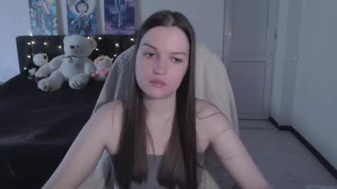 little__flowers online show from 14, 11, 2025