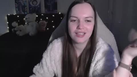 little__flowers online show from 21, 12, 2025