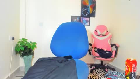 little_africa online show from 28, 2, 2025