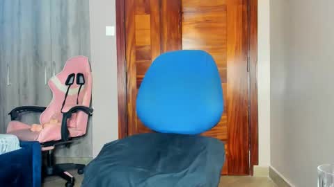 little_africa online show from 6, 4, 2026