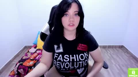 Angely online show from 11, 12, 2024