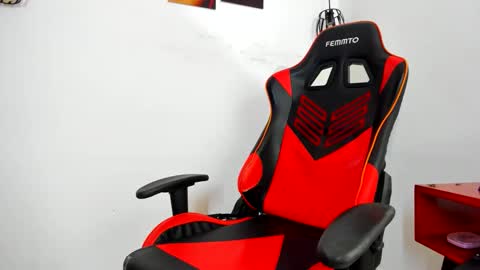 Aliciaparaisss online show from 13, 11, 2025