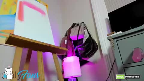 Veronica and Alex online show from 23, 12, 2025