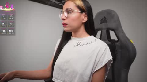 Help me reach 100 likes online show from 11, 11, 2025