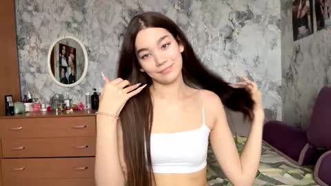 Viiola online show from 29, 11, 2025