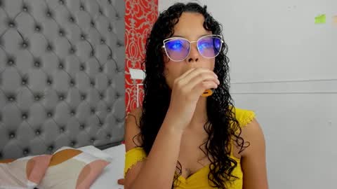 little_lilith_apple online show from 21, 12, 2024