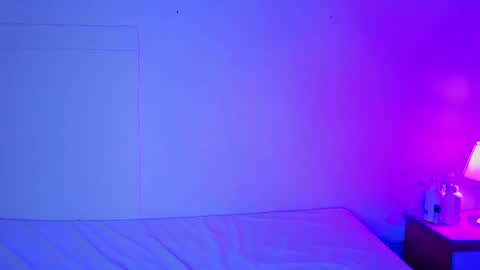 Snapshot of little_lilith_apple chatting on 18, 11, 2025 little_lilith_apple online show from 18, 11, 2025