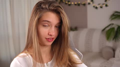 Kiki online show from 30, 9, 2025