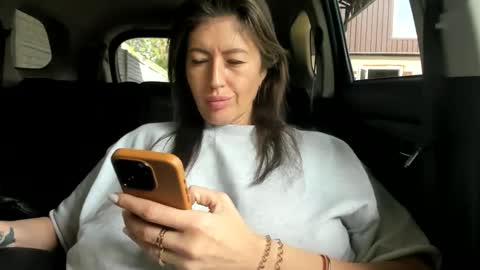 Snapshot of little_princess777 chatting on 12, 5, 2026 my Instagram online show from 12, 5, 2026