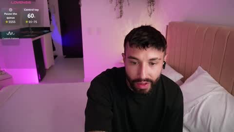 little_vannesaa online show from 16, 3, 2026