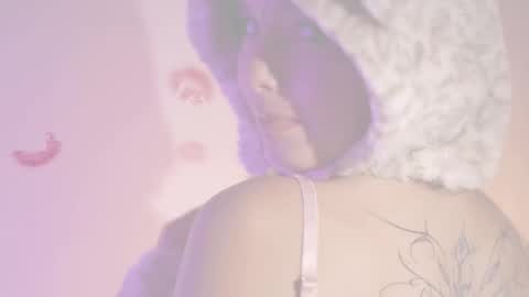 Im your little Velinda  online show from 23, 10, 2025