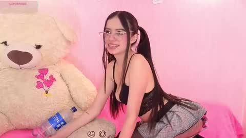 Ari online show from 4, 3, 2026