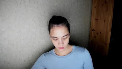 Snapshot of littleashleyy chatting on 29, 11, 2025 littleashleyy online show from 29, 11, 2025