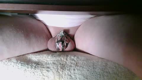 Snapshot of littleclitty247 chatting on 3, 12, 2024 Littlleclitty247 online show from 3, 12, 2024