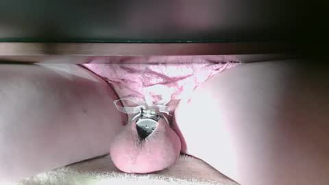 Snapshot of littleclitty247 chatting on 5, 11, 2025 Littlleclitty247 online show from 5, 11, 2025