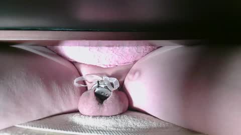 Snapshot of littleclitty247 chatting on 7, 11, 2025 Littlleclitty247 online show from 7, 11, 2025