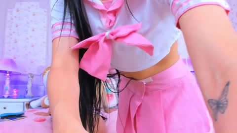  Violet  Alyson  online show from 5, 12, 2024