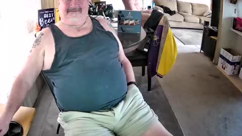 Littled83057 online show from 11, 3, 2026