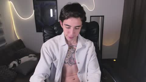 Snapshot of littleferxxo chatting on 7, 1, 2025 Ferxxo online show from 7, 1, 2025