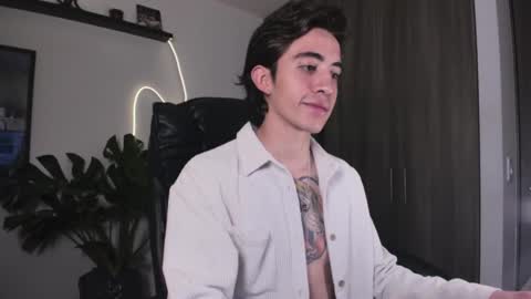 Snapshot of littleferxxo chatting on 7, 1, 2025 Ferxxo online show from 7, 1, 2025