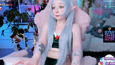 Snapshot of littleflufflepuff chatting on 21, 12, 2024 Riza Riri Puff online show from 21, 12, 2024