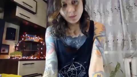 littlehappines online show from 1, 2, 2025