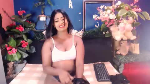 littleindianmilf online show from 19, 1, 2026