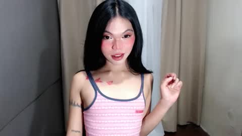 littlelace_ online show from 27, 2, 2026