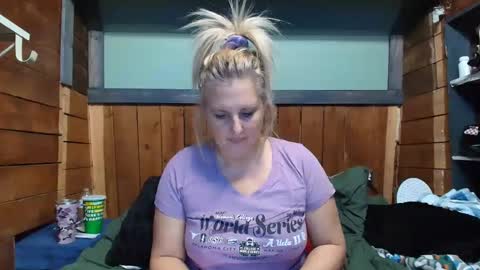 lisanixs online show from 6, 1, 2026