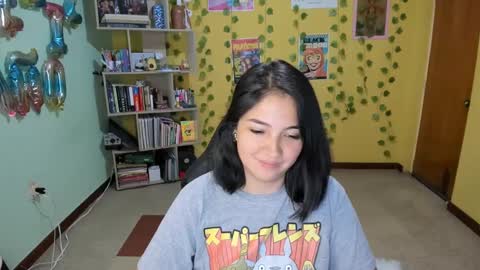 Snapshot of littleprety6969 chatting on 3, 2, 2025 Mia Wednesday to Sunday 730 am to 1030 am Colombian Hour D online show from 3, 2, 2025