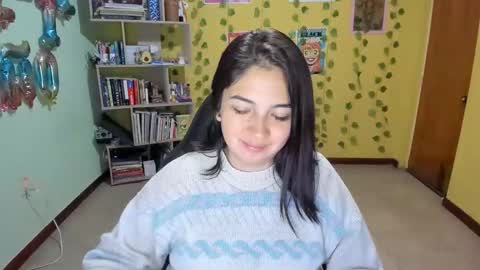 Snapshot of littleprety6969 chatting on 10, 3, 2025 Mia Wednesday to Sunday 730 am to 1030 am Colombian Hour D online show from 10, 3, 2025