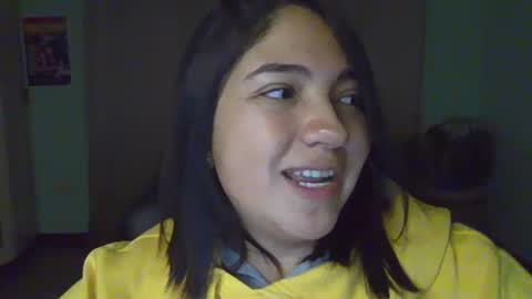 Mia  Wednesday to Sunday 730 am to 1030 am Colombian Hour D online show from 20, 10, 2025