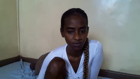 littlesandie online show from 14, 2, 2025