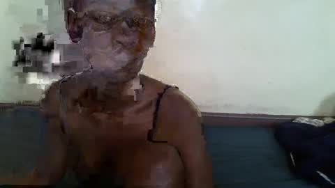 littlesandie online show from 6, 3, 2025